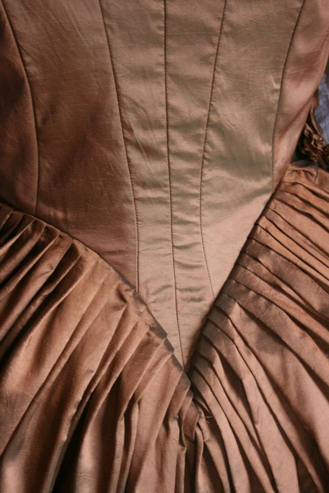 dos de  ma version de la robe à la turque 1780
