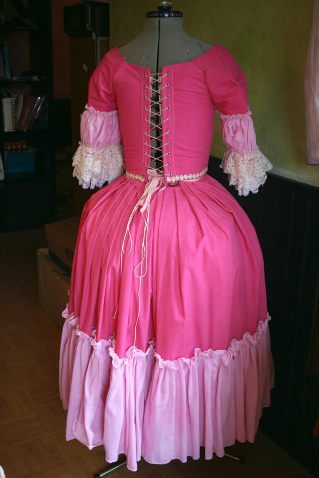 projet: Robe circassienne 1780: le jupon