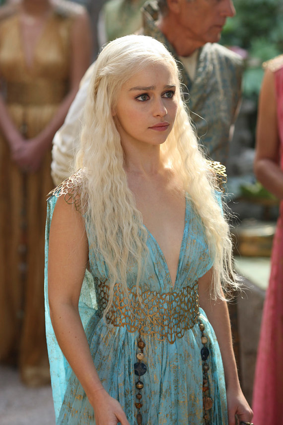 La robe de Daenerys Targaryen GOT (pour brune) 