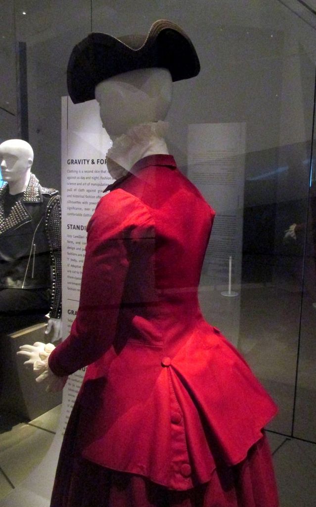  Le projet Riding habit, Lady Worsley :la toile de la veste